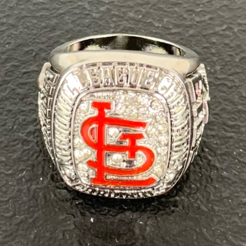 St. Louis Cardinals 2013 NL Champions Replica Ring.